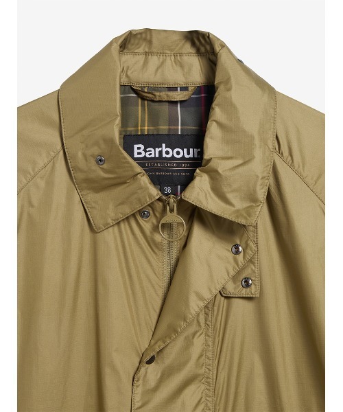 Barbour（バブアー）の「【TRANSPORT / トランスポート】UVシャワープルーフ ジャケット（ブルゾン・メンズ・オリーブ・34/36/38）」の7枚目の写真