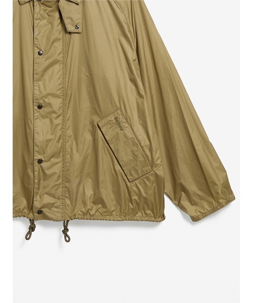 Barbour（バブアー）の「【TRANSPORT / トランスポート】UVシャワープルーフ ジャケット（ブルゾン・メンズ・オリーブ・34/36/38）」の4枚目の写真