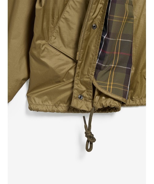 Barbour（バブアー）の「【TRANSPORT / トランスポート】UVシャワープルーフ ジャケット（ブルゾン・メンズ・オリーブ・34/36/38）」の3枚目の写真