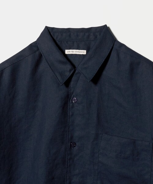 UNITED ARROWS（ユナイテッドアローズ）の「トリアセテート/ポリエステル ツイル オープンカラーシャツ（シャツ/ブラウス・メンズ・ナチュラル/オリーブ/レッド/ネイビー・L/S/M/XL）」の22枚目の写真