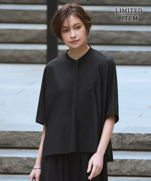 ICB(アイシービー)の「【WEB限定】マットスキューバ ドルマンスリーブプルオーバー(Tシャツ/カットソー・レディース・サックスブルー系/アイボリー系/ブラック系/黄土色系/ネイビー系・SMALL/X-SMALL/MEDIUM)」の1枚目の写真