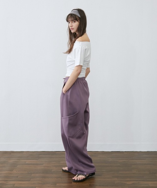 Rohwel(ローウェル)の「Stud Off-Shoulder Top / スタッズオフショルダートップス(Tシャツ/カットソー・レディース・ホワイト/イエロー/グレー・FREE)」の12枚目の写真