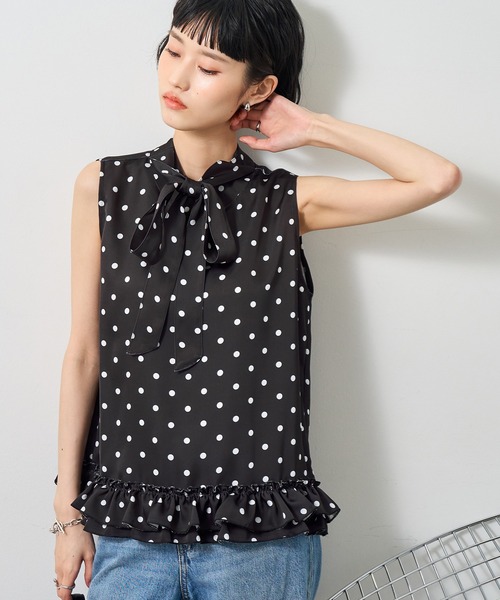 NOGLE（ノグル）の「【NOGLE/ノグル】ポルカドットリボントップス（Tシャツ/カットソー・レディース・ホワイト/ブラック・FREE）」の2枚目の写真