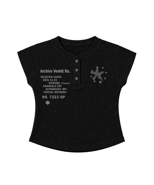 VENHIT(ベンヒット)の「スターフィッシュ ヘンリーネック ワッフル スリムフィット Tシャツ(Tシャツ/カットソー・レディース・アイボリー/ブラック/ブラウン・FREE)」の2枚目の写真