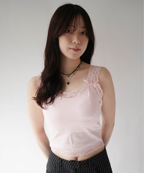SORUTT(ソルト)の「【 SORUTT / ソルト 】 レーストリム リボンデザイン カップ付きキャミ / タンクトップ #(キャミソール・レディース・ブラック/ホワイト/ピンク・FREE)」の14枚目の写真
