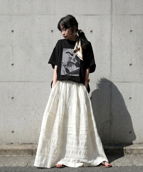 antiqua（アンティカ）の「綿100％ クルーネック フォト Tシャツ（Tシャツ/カットソー・レディース・ブラック/ホワイト・ONESIZE）」の8枚目の写真