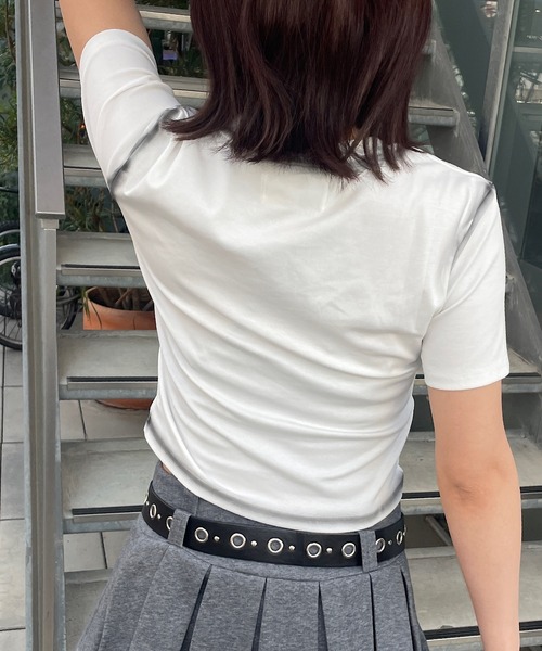 ROGER AND RAW(ロジャーアンドロウ)の「スプレープリント フロントロゴ ショートT(Tシャツ/カットソー・レディース・グレー/ブラック/ホワイト・FREE)」の9枚目の写真