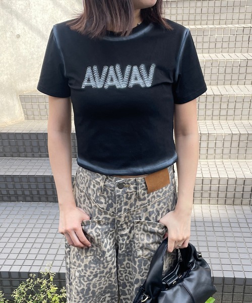 ROGER AND RAW(ロジャーアンドロウ)の「スプレープリント フロントロゴ ショートT(Tシャツ/カットソー・レディース・グレー/ブラック/ホワイト・FREE)」の16枚目の写真