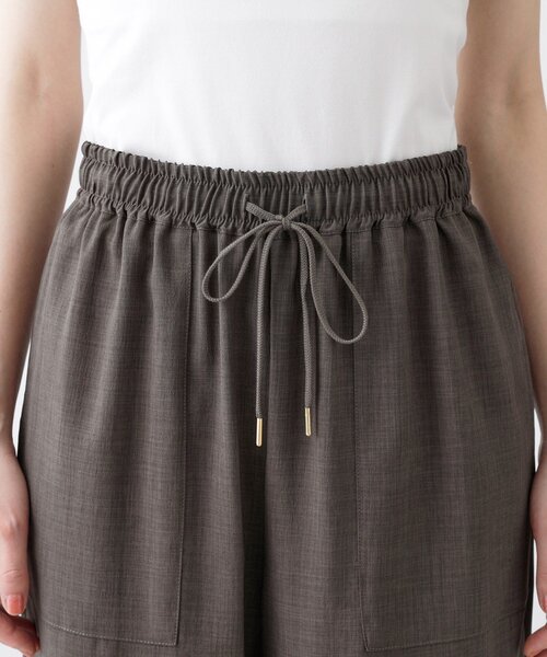 Dessin（デッサン）の「【セットアップ可/接触冷感/UVカット】イージーワイドパンツ（その他パンツ・レディース・ブラウン系その他/ライトベージュ/ブラック・03/02/01/00）」の19枚目の写真