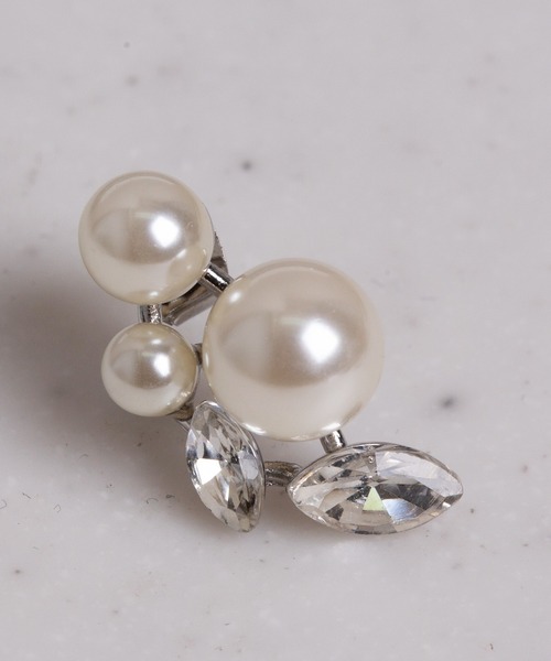 Peony（ピオニー）の「【Peony/ピオニー】パールリーフモチーフピアス（ピアス（両耳用）・レディース・ゴールド/シルバー・FREE）」の5枚目の写真