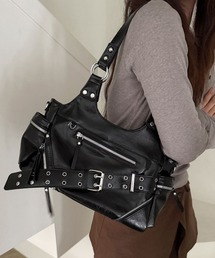 スタッズ アイレット ショルダー バッグ