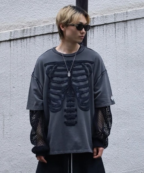 ROYAL FLASH(ロイヤルフラッシュ)の「el conductorH/コンダクター/別注ボーンSWT BIG T(Tシャツ/カットソー・メンズ・ブラック・4/2)」の1枚目の写真