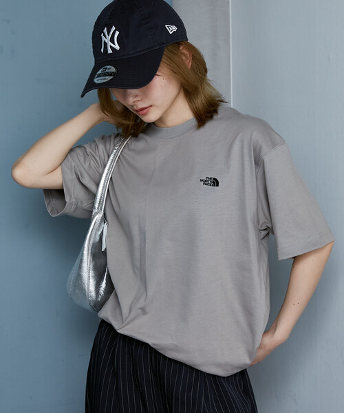 THE NORTH FACE(ザノースフェイス)の「THE NORTH FACE/ザ・ノース・フェイス <速乾>Short Sleeve Flash Dry Nuptse Cotton Tee/ショートスリーブ フラッシュドライ ヌプシ コットン Tシャツ 限定展開(Tシャツ/カットソー・メンズ・グレー/ブラック/ホワイト・LARGE/MEDIUM/X-LARGE/SMALL)」の14枚目の写真