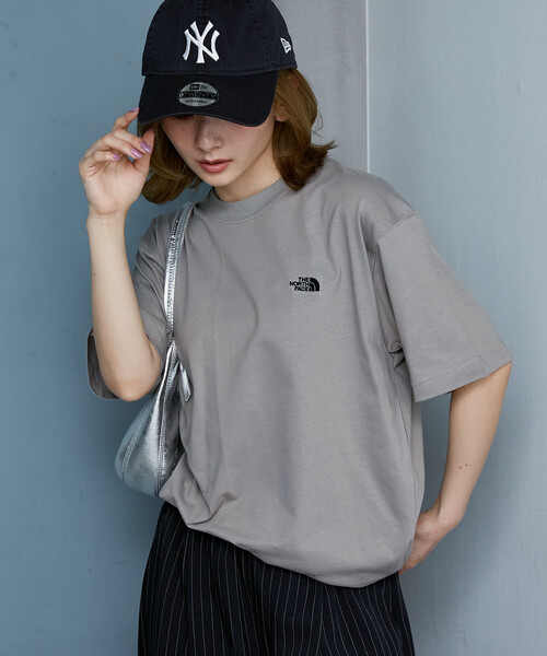 THE NORTH FACE(ザノースフェイス)の「THE NORTH FACE/ザ・ノース・フェイス <速乾>Short Sleeve Flash Dry Nuptse Cotton Tee/ショートスリーブ フラッシュドライ ヌプシ コットン Tシャツ 限定展開(Tシャツ/カットソー・メンズ・グレー/ブラック/ホワイト・LARGE/MEDIUM/X-LARGE/SMALL)」の18枚目の写真