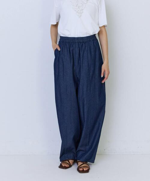 ADIEU TRISTESSE(アデュートリステス)の「4.8ozデニムバレルレッグパンツ(その他パンツ・レディース・インディゴブルー/ライトインディゴブルー・38)」の2枚目の写真