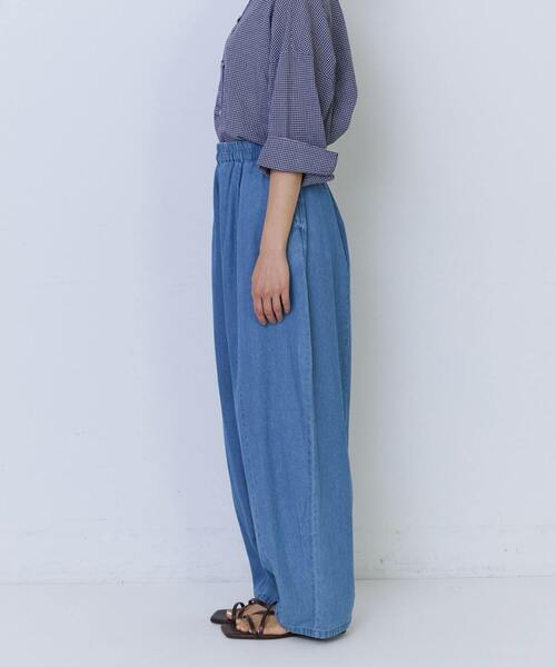 ADIEU TRISTESSE(アデュートリステス)の「4.8ozデニムバレルレッグパンツ(その他パンツ・レディース・インディゴブルー/ライトインディゴブルー・38)」の7枚目の写真