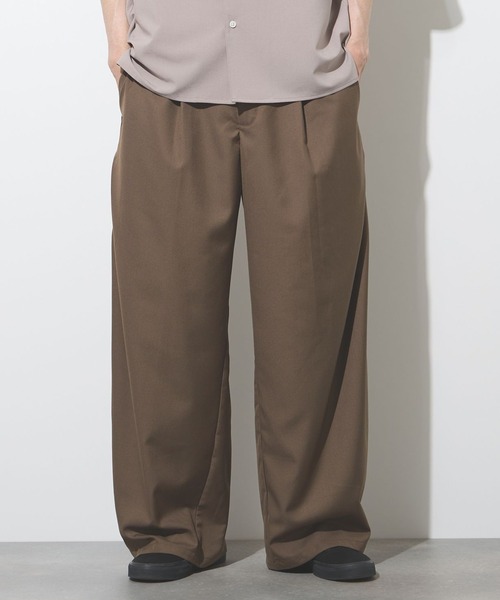 URBAN COLLECTION(アーバンコレクション)の「【URBANCOLECTION/リアルスタンダード】 ツイルタックカーブスラックス ルーズシルエットパンツ(スラックス・メンズ・グレー/ブラック/ブラウン・S/M/L/XL)」の3枚目の写真
