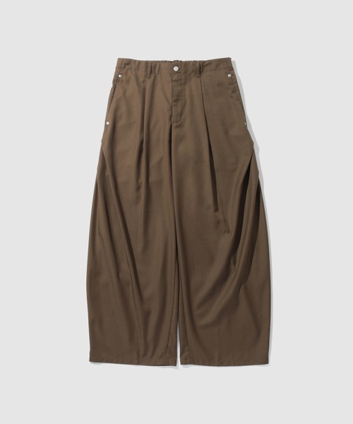 URBAN COLLECTION(アーバンコレクション)の「【URBANCOLECTION/リアルスタンダード】 ツイルタックカーブスラックス ルーズシルエットパンツ(スラックス・メンズ・グレー/ブラック/ブラウン・S/M/L/XL)」の9枚目の写真