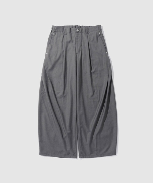 URBAN COLLECTION(アーバンコレクション)の「【URBANCOLECTION/リアルスタンダード】 ツイルタックカーブスラックス ルーズシルエットパンツ(スラックス・メンズ・グレー/ブラック/ブラウン・S/M/L/XL)」の10枚目の写真