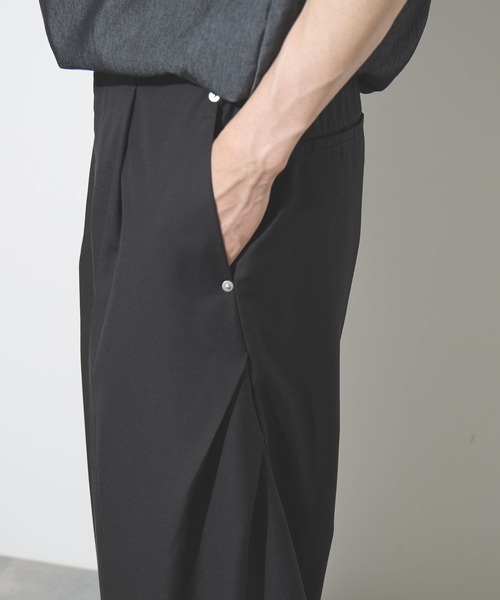 URBAN COLLECTION(アーバンコレクション)の「【URBANCOLECTION/リアルスタンダード】 ツイルタックカーブスラックス ルーズシルエットパンツ(スラックス・メンズ・グレー/ブラック/ブラウン・S/M/L/XL)」の14枚目の写真