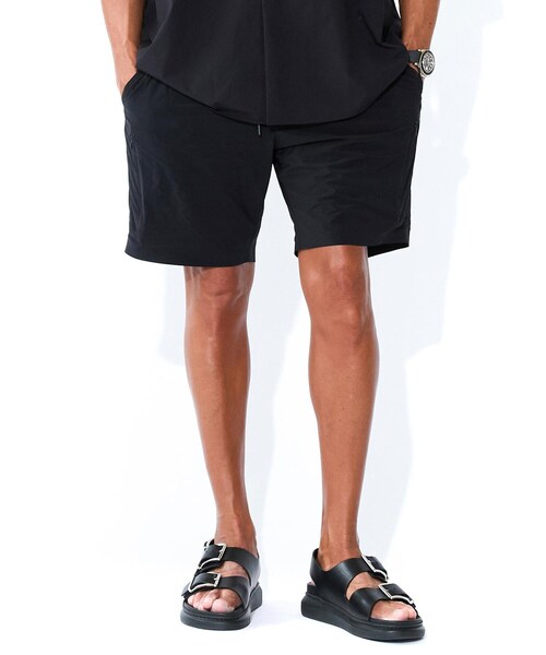 DRESSTERIOR(ドレステリア)の「【干場義雅×K-3B×DRESSTERIOR/再入荷/ウォッシャブル】ストレッチハーフパンツ(その他パンツ・メンズ・ブラック・85/82/79/76)」の1枚目の写真