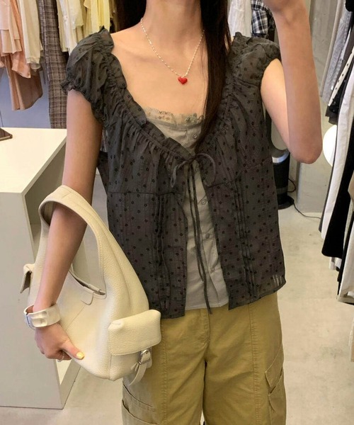 AVYL（アヴィル）の「フロントリボンギンガムチェック半袖ブラウス（シャツ/ブラウス・レディース・ブルー/アイボリー/ブラック/グレー/ブラウン・M）」の11枚目の写真