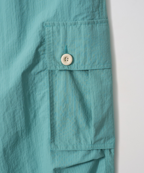 GARMENTS FAB（ガーメンツファブ）の「8 Buttons Parachute Nylon Pants (MINT)（スウェットパンツ・レディース・その他・MEDIUM/LARGE）」の4枚目の写真