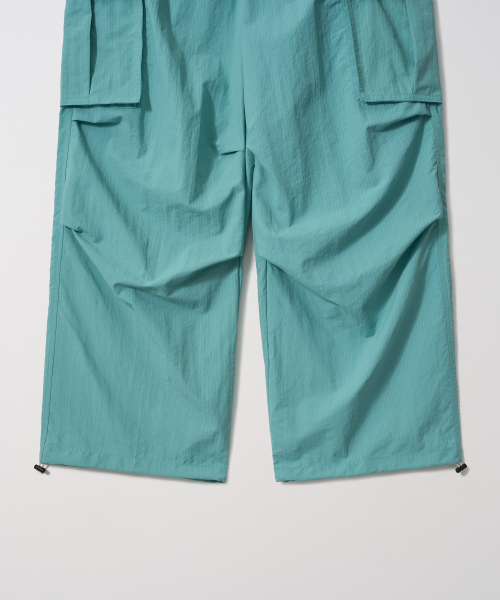 GARMENTS FAB（ガーメンツファブ）の「8 Buttons Parachute Nylon Pants (MINT)（スウェットパンツ・レディース・その他・MEDIUM/LARGE）」の5枚目の写真