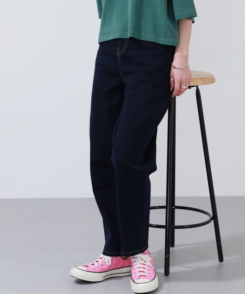 OMNES(オムネス)の「ストレッチデニム バルーンパンツ(デニムパンツ・レディース・ワンウォッシュ/ブラック系・WOMENS S)」の1枚目の写真