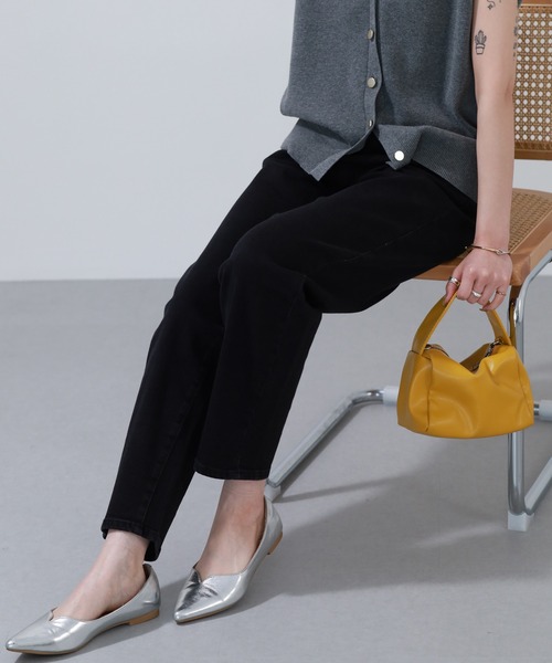 OMNES(オムネス)の「ストレッチデニム バルーンパンツ(デニムパンツ・レディース・ワンウォッシュ/ブラック系・WOMENS S)」の22枚目の写真