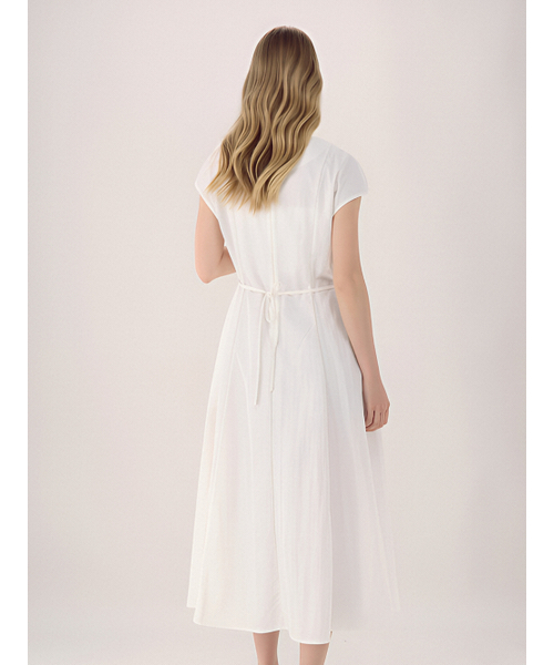ACUD(アクド)の「Cap Sleeve Strap Dress _White(ワンピース・レディース・オフホワイト・FREE)」の5枚目の写真