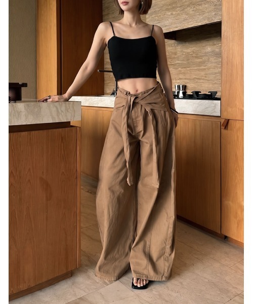 Re:EDIT（リエディ）の「[カップ付/ノンワイヤー/4WAYストレッチ/洗濯機OK/エアリータッチ]Libre Beauty Bra Top クロップドリブキャミソール（キャミソール・レディース・ブラック/グレー・LARGE/MEDIUM）」の4枚目の写真