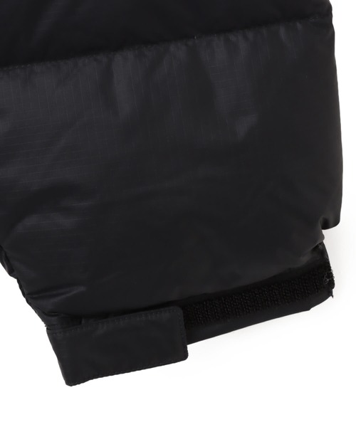 THE NORTH FACE(ザノースフェイス)の「THE NORTH FACE Womens Short Nuptse Jacket / ザ・ノース・フェイス ウィメンズ ショート ヌプシ ジャケット(ダウンジャケット/コート・レディース・ブラック・S/M/L)」の5枚目の写真