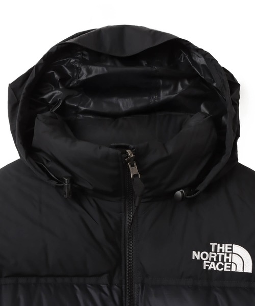 THE NORTH FACE(ザノースフェイス)の「THE NORTH FACE Womens Short Nuptse Jacket / ザ・ノース・フェイス ウィメンズ ショート ヌプシ ジャケット(ダウンジャケット/コート・レディース・ブラック・S/M/L)」の3枚目の写真