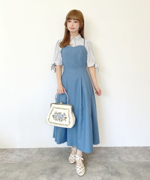 an another angelus（アンアナザーアンジェラス）の「バックカッティングキャミワンピース/fint フィント（ワンピース・レディース・ブルー/ネイビー/ピンクベージュ・FREE）」の4枚目の写真