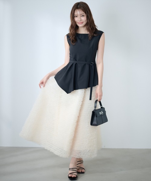AND COUTURE(アンドクチュール)の「イレヘムタックペプラムブラウス(シャツ/ブラウス・レディース・ブラウン/ブラック/ベージュ・FREE)」の8枚目の写真