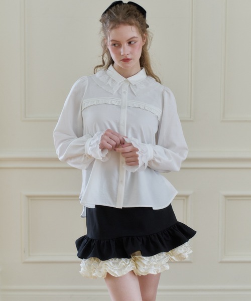 idem(イデム)の「many frill mini skirt / 裾フリルミニスカート(スカート・レディース・ブラック/ブラウン・FREE)」の3枚目の写真