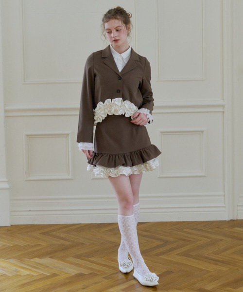 idem(イデム)の「many frill mini skirt / 裾フリルミニスカート(スカート・レディース・ブラック/ブラウン・FREE)」の13枚目の写真