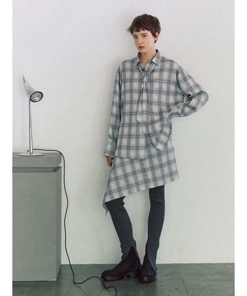 emmi(エミ)の「マルチwayオーバーサイズチェックシャツ【セットアップ対応】(シャツ/ブラウス・レディース・ライトグレー/グリーン/ブラック・F)」の7枚目の写真