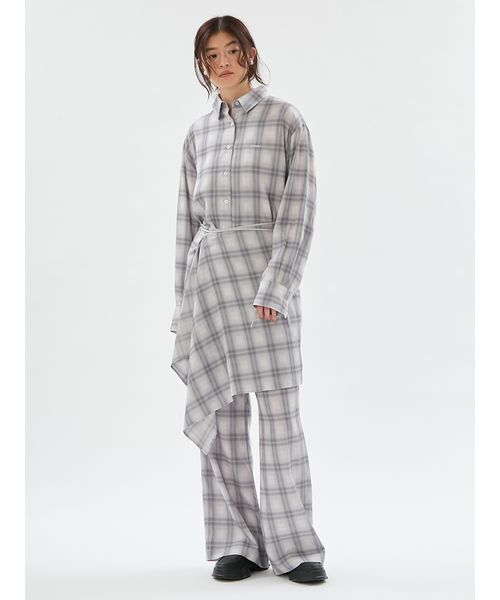 emmi(エミ)の「マルチwayオーバーサイズチェックシャツ【セットアップ対応】(シャツ/ブラウス・レディース・ライトグレー/グリーン/ブラック・F)」の22枚目の写真