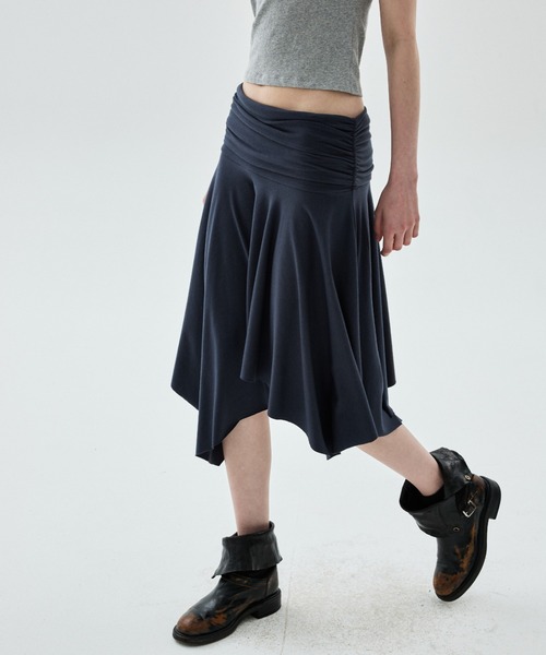 Mardi Mercredi(マルディメクルディ)の「MIDI SKIRT FOLDOVER WAIST / ミディ スカート フォールドオーバー ウエスト(スカート・レディース・ネイビー・FREE)」の2枚目の写真