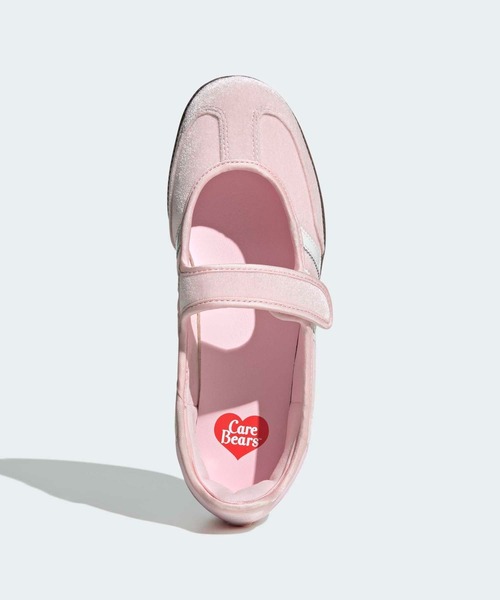 adidas（アディダス）の「ケアベア x アディダス サンバ ジェーン / CARE BEARS X ADIDAS SAMBA JANE / アディダスオリジナルス adidas Originals（スニーカー・レディース・ピンク・22.0cm/22.5cm/23.0cm/23.5cm/24.0cm/24.5cm/25.0cm/25.5cm/26.0cm/26.5cm/27.0cm/27.5cm/28.0cm）」の2枚目の写真