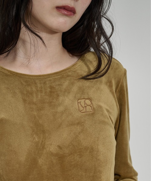 THE YOn(ザヨン)の「ロゴ刺繍ベロアワンピース(ワンピース・レディース・オリーブ/プラム/ブラウン・FREE)」の8枚目の写真