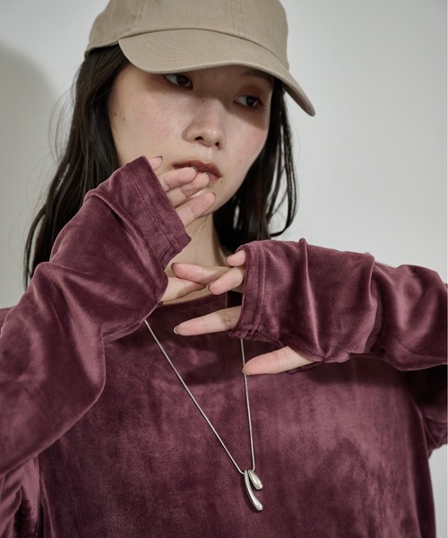 THE YOn(ザヨン)の「ロゴ刺繍ベロアワンピース(ワンピース・レディース・オリーブ/プラム/ブラウン・FREE)」の21枚目の写真