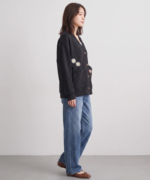 Nunc.(ヌンク)の「裏毛ロゴ刺繍ボンディングカーディガン(カーディガン/ボレロ・レディース・杢グレー/ブラック/オフホワイト・FREE)」の12枚目の写真