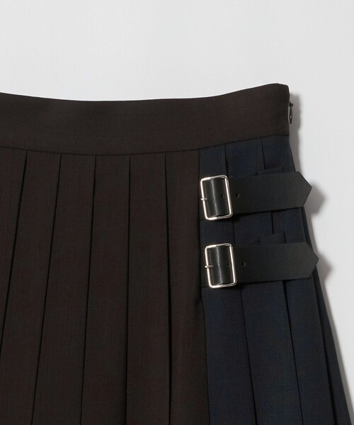UNITED ARROWS（ユナイテッドアローズ）の「ベルト プリーツ スカート（スカート・レディース・その他2/ダークグレー・38/36）」の10枚目の写真