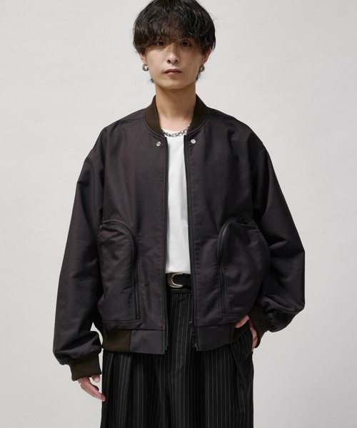 Lui's(ルイス)の「アクティブアウトポケットブルゾン(ブルゾン・メンズ・ダークブラウン/ブラック・S/M)」の2枚目の写真