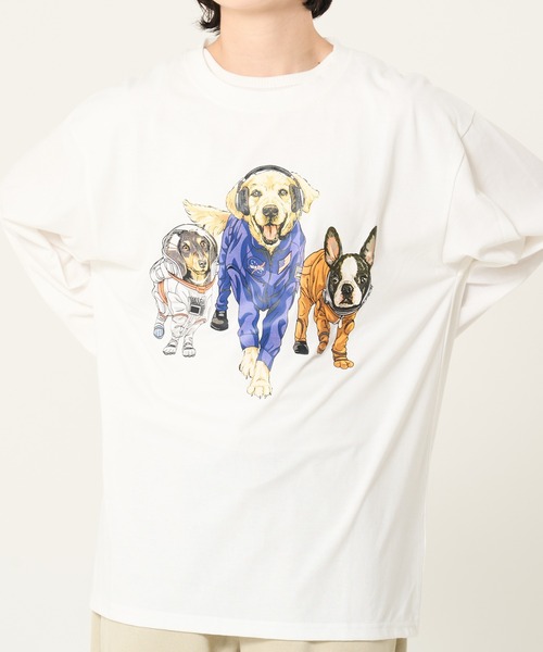CORISCO（コリスコ）の「スペースアニマル柄ロンTEE(M1)（Tシャツ/カットソー・メンズ・グレー系1/キナリ/ホワイト系1/ブラック系2/ブラック系1/オートミール/ホワイト系2/グレー系2・X-LARGE/LARGE/MEDIUM）」の3枚目の写真