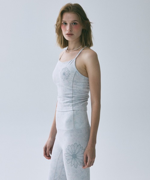 Mardi Mercredi(マルディメクルディ)の「BEURRE ULTIMATE COMFORT halter neck top fleur printed / ブール アルティメット コンフォート ホルターネック トップ フルール プリンテッド(キャミソール・レディース・グレイッシュブルー/ミント・M/L/S)」の14枚目の写真