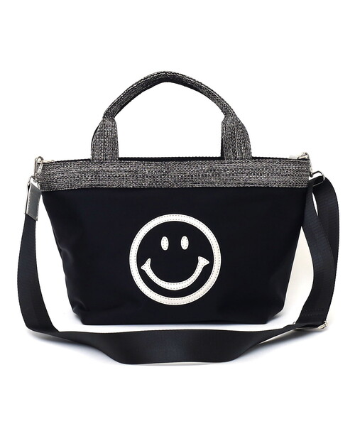 COOCO(クーコ)の「SMILEY ダイバー素材xラメハンドル2WAYトートバッグ(トートバッグ・レディース・ベージュ/カモフラージュ/ブラック・FREE)」の11枚目の写真